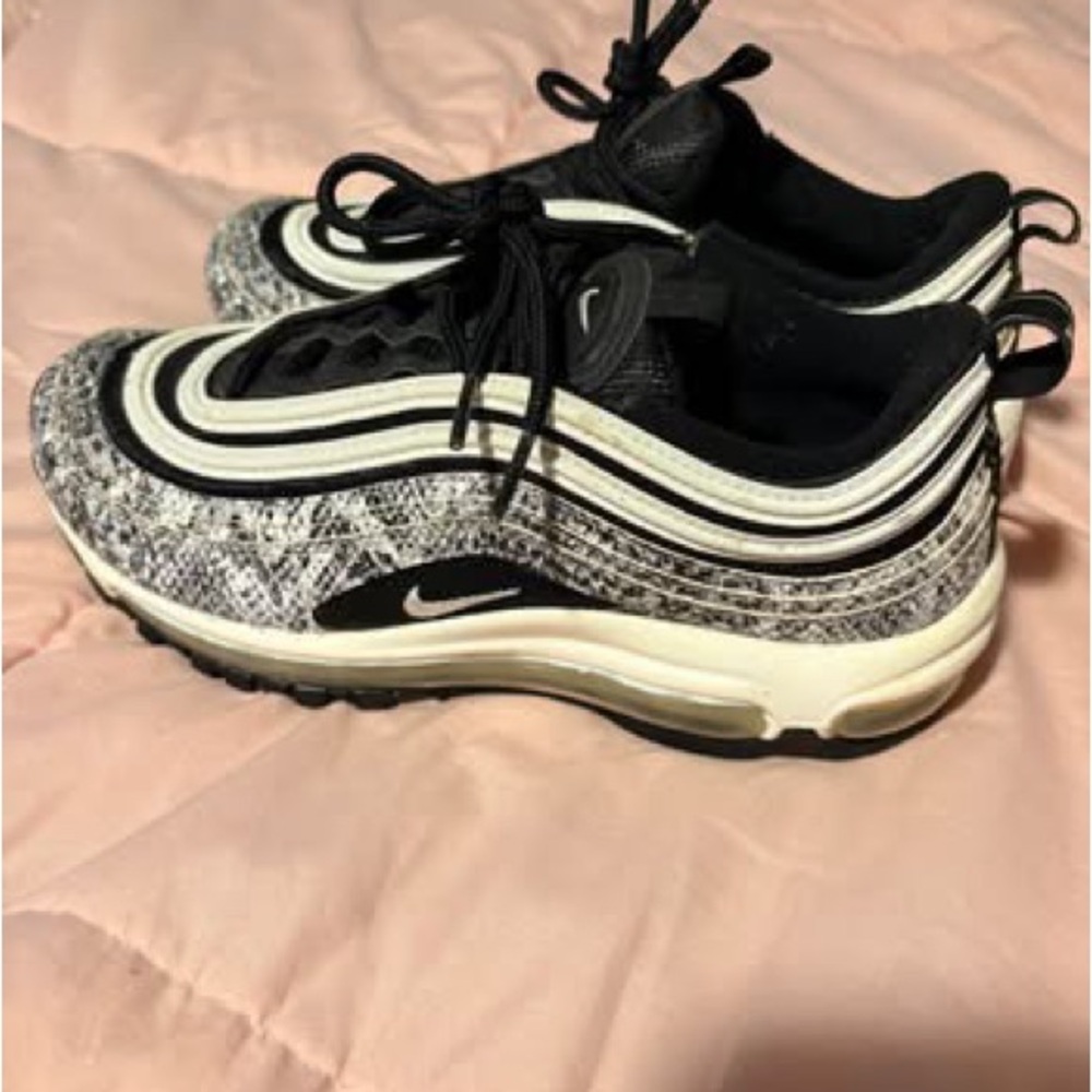 Nike Kids Black and White Patterned Sneakers